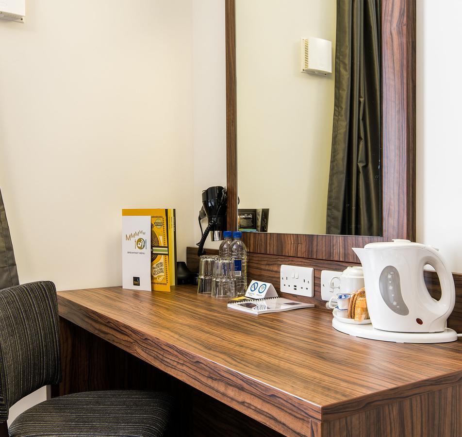 Willows, Blackburn By Marston'S Inn ภายนอก รูปภาพ
