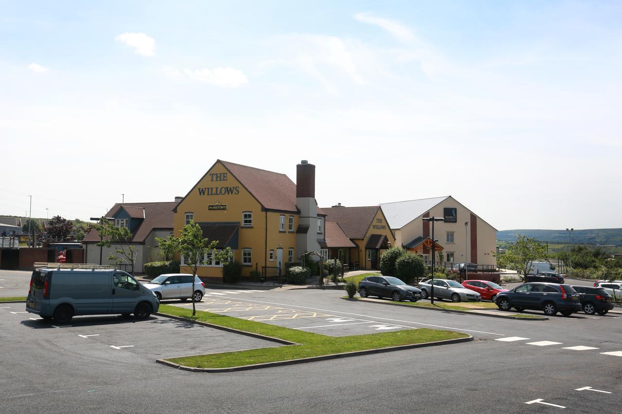 Willows, Blackburn By Marston'S Inn ภายนอก รูปภาพ